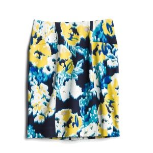 EUC Lysse pencil skirt from stitch fix newly dry cleaned